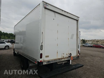 2016 GMC Savana 4500 Cutaway 2WT – miniatura 6