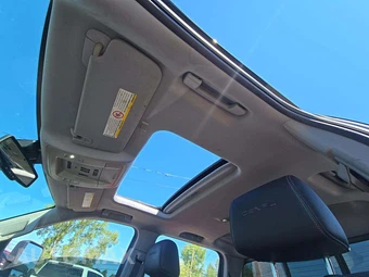 2016 GMC Sierra 2500 Denali HD Crew Cab Medium Bed 5SA - miniatura 11