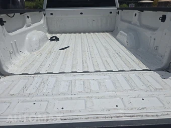 2016 GMC Sierra 2500HD SLE Crew Cab Medium Bed 3SA – miniatura 16