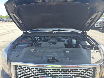 2016 GMC Yukon Denali - miniatura 16