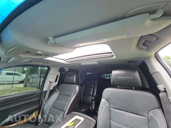 2016 GMC Yukon Denali 5SA – miniatura 11