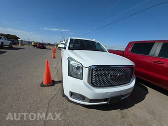 2016 GMC Yukon Denali 5SA - miniatura 2
