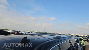 2016 GMC Yukon Denali 5SA - miniatura 18