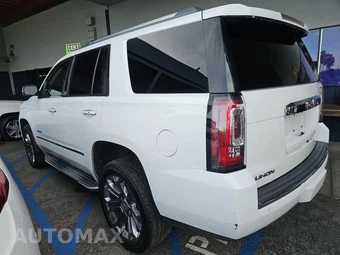 2016 GMC Yukon Denali 5SA – miniatura 6
