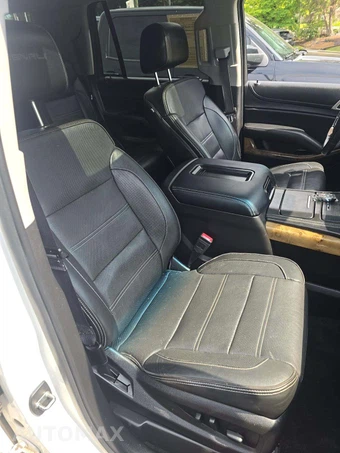 2016 GMC Yukon Denali 5SA - miniatura 19