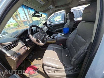 2016 GMC Yukon Denali 5SA - miniatura 6