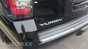 2016 GMC Yukon Denali 5SA - miniatura 30