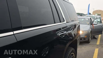 2016 GMC Yukon Denali 5SA - miniatura 31