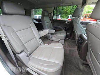 2016 GMC Yukon Denali 5SA - miniatura 17