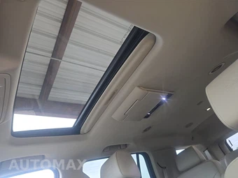2016 GMC Yukon Denali 5SA - miniatura 19