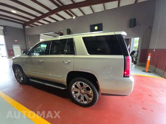 2016 GMC Yukon Denali 5SA – miniatura 6