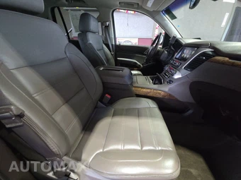 2016 GMC Yukon Denali 5SA – miniatura 8