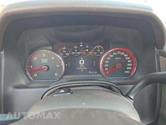 2016 GMC Yukon Denali 5SA – miniatura 10