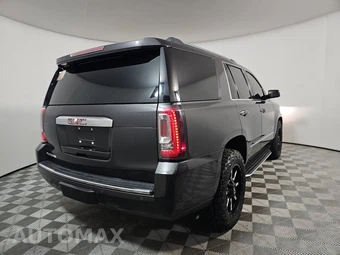 2016 GMC Yukon Denali 5SA – miniatura 4