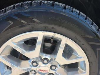 2016 GMC Yukon Denali XL 5SA - miniatura 38