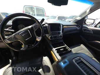 2016 GMC Yukon Denali XL 5SA – miniatura 11
