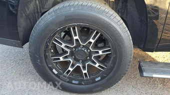 2016 GMC Yukon Denali XL 5SA – miniatura 28