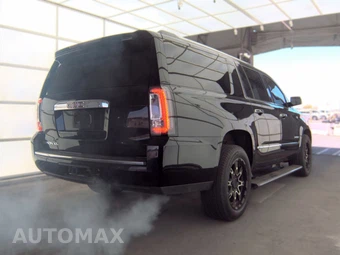 2016 GMC Yukon Denali XL 5SA – miniatura 4