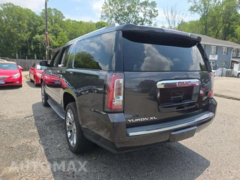 2016 GMC Yukon Denali XL 5SA - miniatura 2