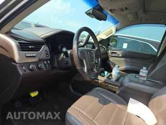 2016 GMC Yukon Denali XL 5SA - miniatura 11