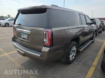 2016 GMC Yukon Denali XL 5SA - miniatura 4