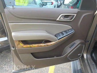 2016 GMC Yukon Denali XL 5SA - miniatura 9
