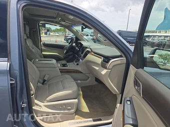 2016 GMC Yukon Denali XL 5SA - miniatura 8