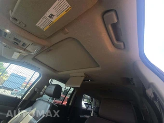 2016 GMC Yukon Denali XL 5SA - miniatura 11