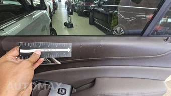 2016 GMC Yukon Denali XL 5SA - miniatura 25