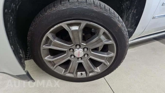 2016 GMC Yukon Denali XL 5SA - miniatura 39