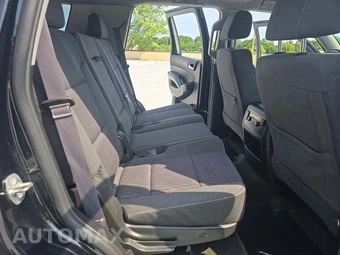 2016 GMC Yukon SLE 3SA - miniatura 13