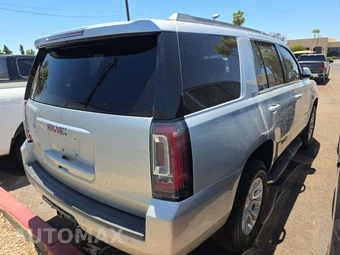 2016 GMC Yukon SLT 4SA – miniatura 3