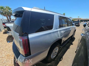 2016 GMC Yukon SLT 4SA – miniatura 4