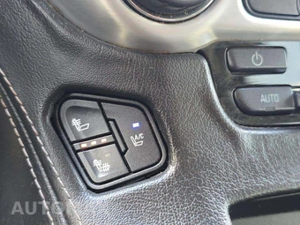 2016 GMC Yukon SLT 4SA - miniatura 29
