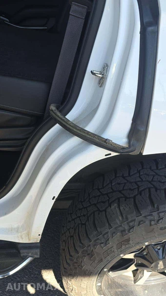 2016 GMC Yukon SLT 4SA – miniatura 23