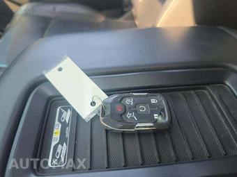 2016 GMC Yukon SLT 4SA - miniatura 8