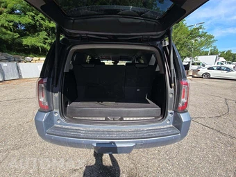 2016 GMC Yukon SLT 4SA – miniatura 12