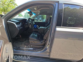 2016 GMC Yukon SLT 4SA – miniatura 3