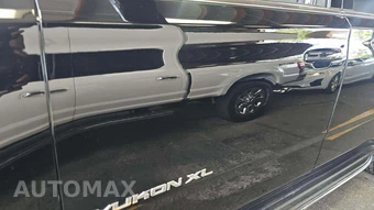 2016 GMC Yukon XL SLT 4SA – miniatura 33