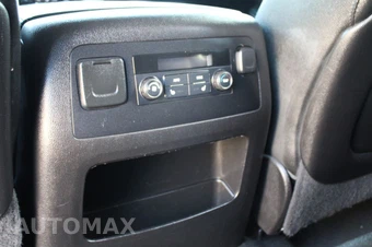 2016 GMC Yukon XL SLT 4SA - miniatura 17