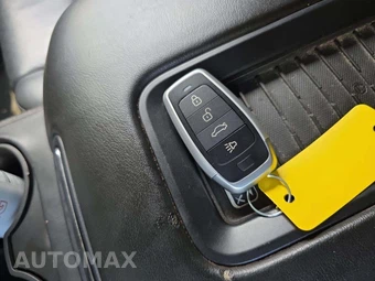 2016 GMC Yukon XL SLT 4SA – miniatura 8