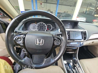2016 Honda Accord Sedan EX-L - miniatura 10