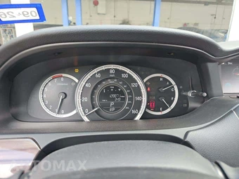 2016 Honda Accord Sedan EX-L - miniatura 9