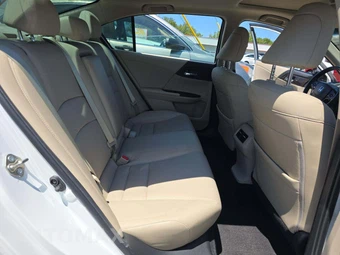 2016 Honda Accord Sedan EX-L - miniatura 16