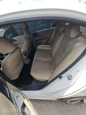 2016 Honda Accord Sedan EX-L - miniatura 13