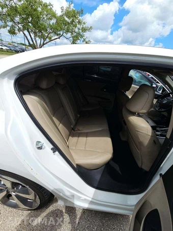 2016 Honda Accord Sedan EX-L - miniatura 16