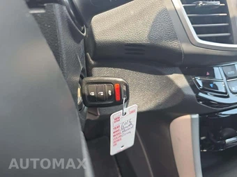 2016 Honda Accord Sedan LX - miniatura 8