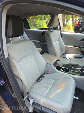 2016 Honda Accord Sedan LX - miniatura 18