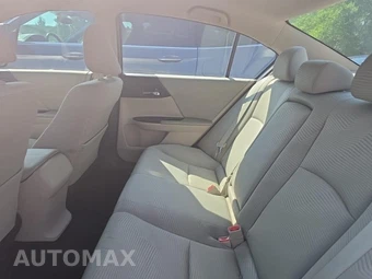 2016 Honda Accord Sedan LX - miniatura 16