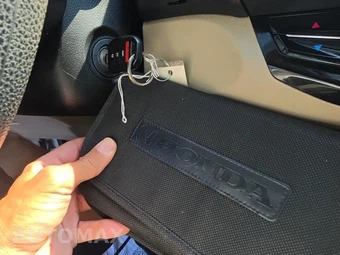 2016 Honda Accord Sedan LX - miniatura 21